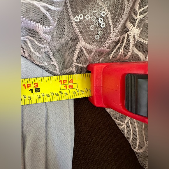 JJ’s House Silver Cascading Chiffon Ruffle Lace Sequin Cocktail Dress Sz. 6 New! - Picture 13 of 16